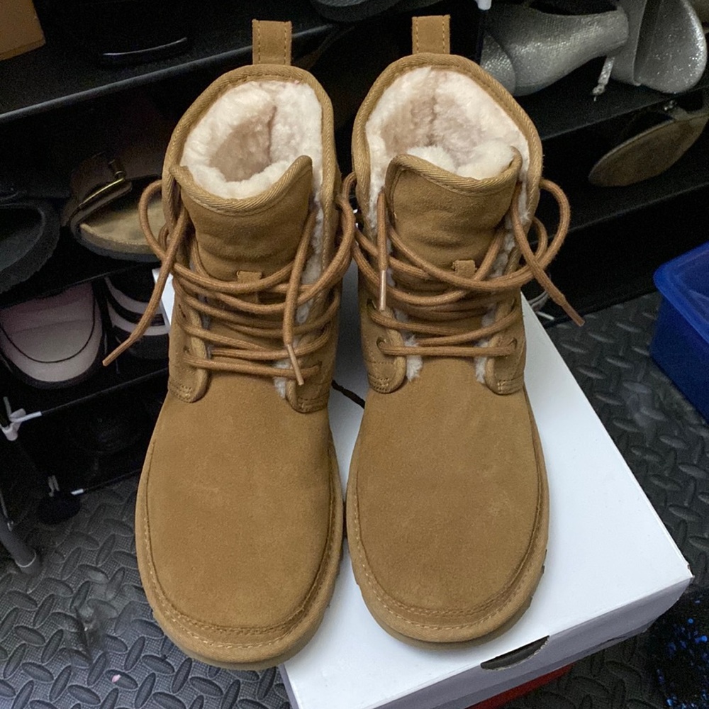 Ugg Neumal